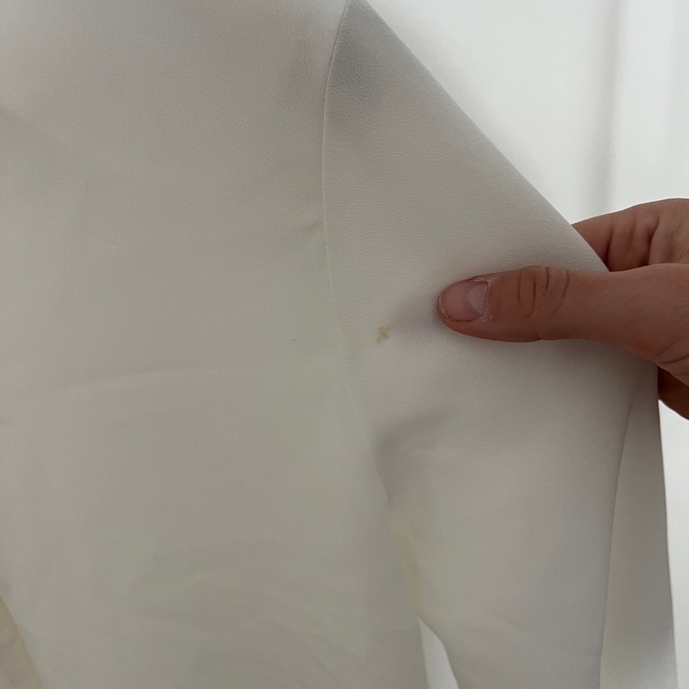 Vintage Chaus White Silky Blouse with Peter Pan Collar detail - Picture 2 of 7